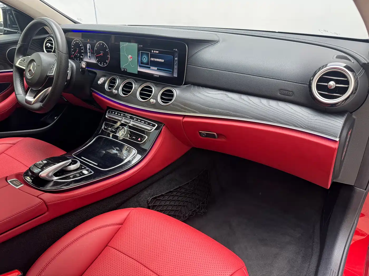 Mercedes-Benz E-Class 2016 E 300 L Sport Fashion Type фото 14