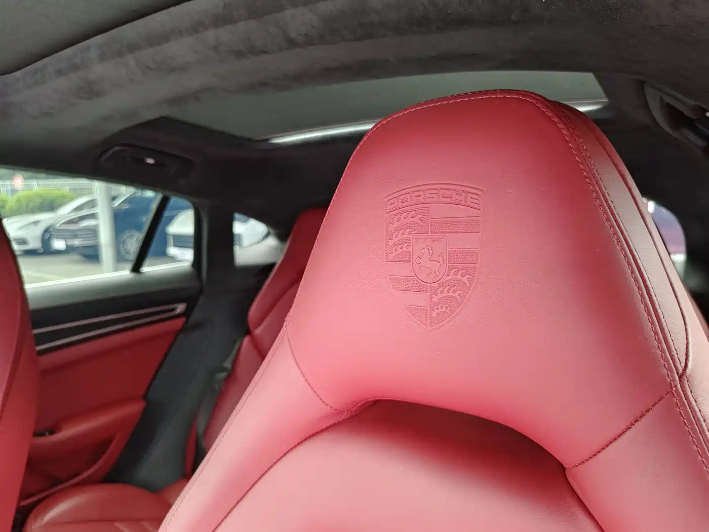 Porsche Panamera 2023 Panamera 2.9T Platinum Edition фото 16