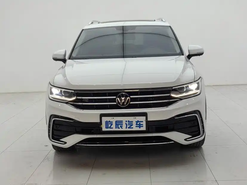Volkswagen Tiguan L 2024 330TSI Automatic 2WD R-Line Premium Enjoyment Edition фото 2