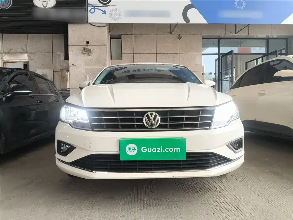Volkswagen Jetta 2017 1.5L Manual Comfort фото 3