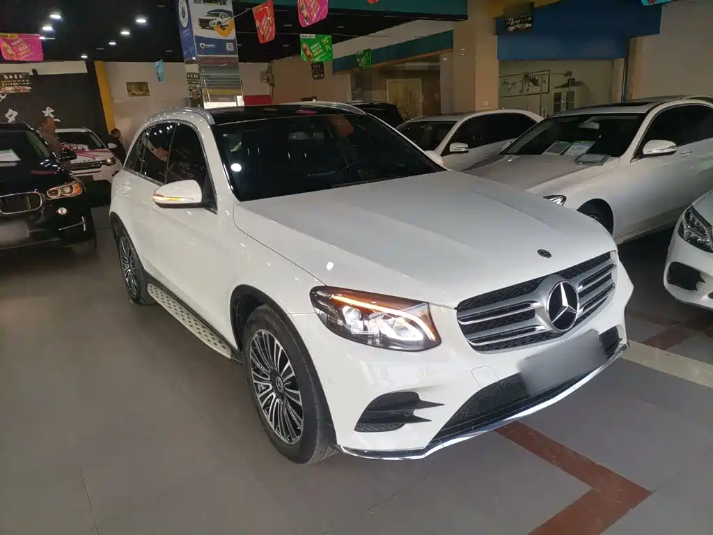 Mercedes-Benz GLC 2018 Facelift GLC 260 4MATIC Dynamic фото 4