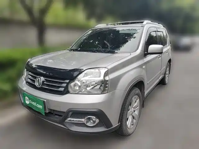  Dongfeng Fengdu Dongfeng Fengdu MX6 2016 2.0L CVT 2WD Excellence
