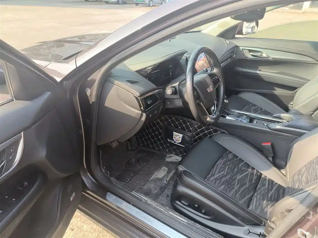 Cadillac ATS-L 2017 28T Technology фото 13