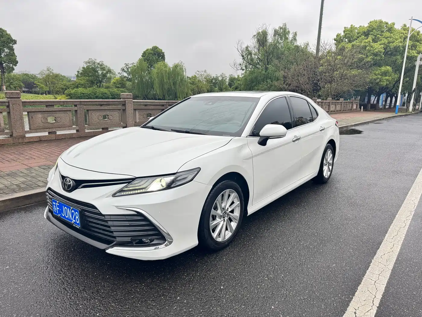 Toyota Camry 2022 2.0GVP Leading Edition фото 2