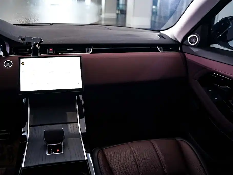 Фото 27 - Land Rover Range Rover Evoque
