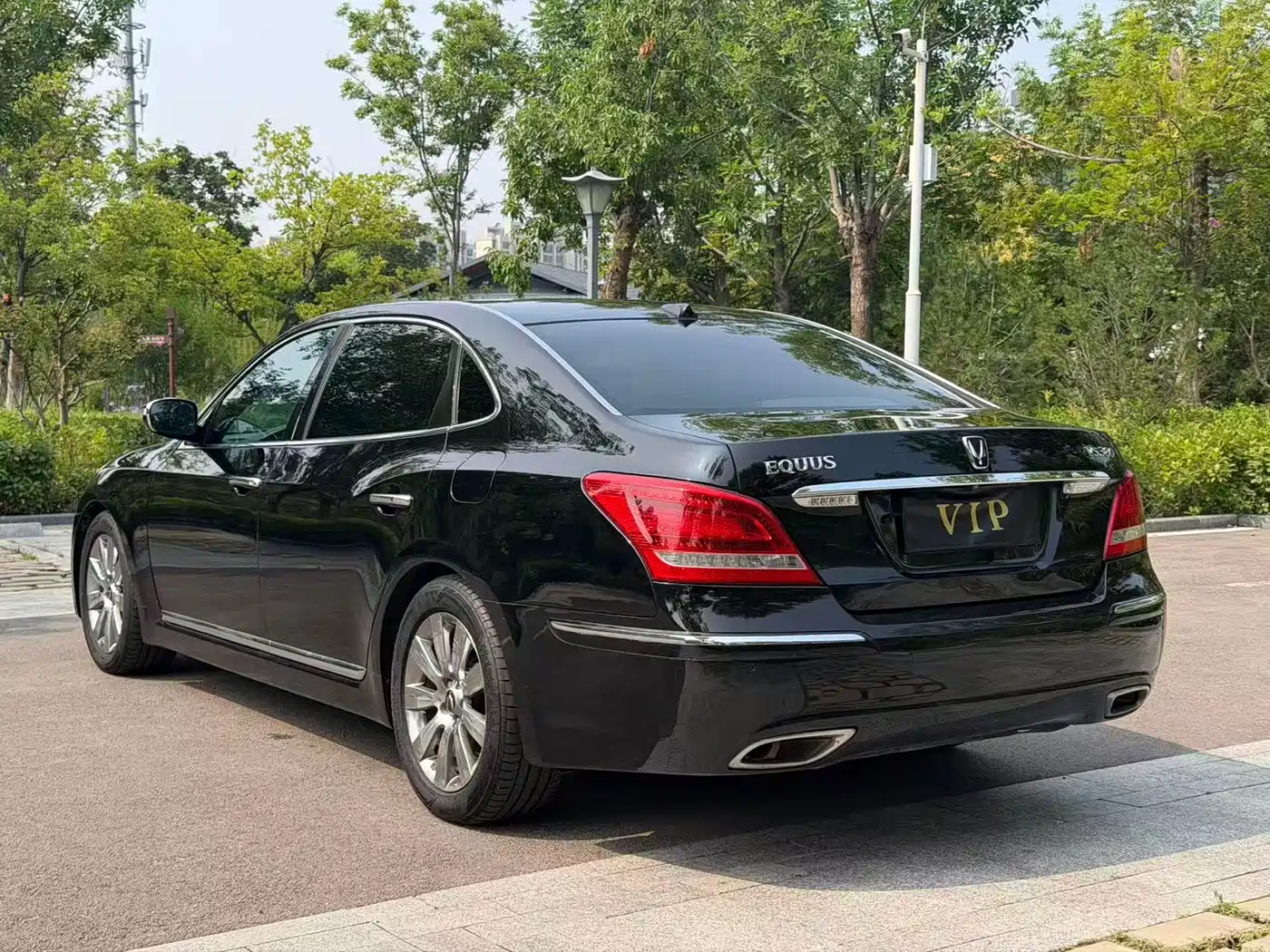 Hyundai Equus 2011 2009 3.8 Premium Edition
