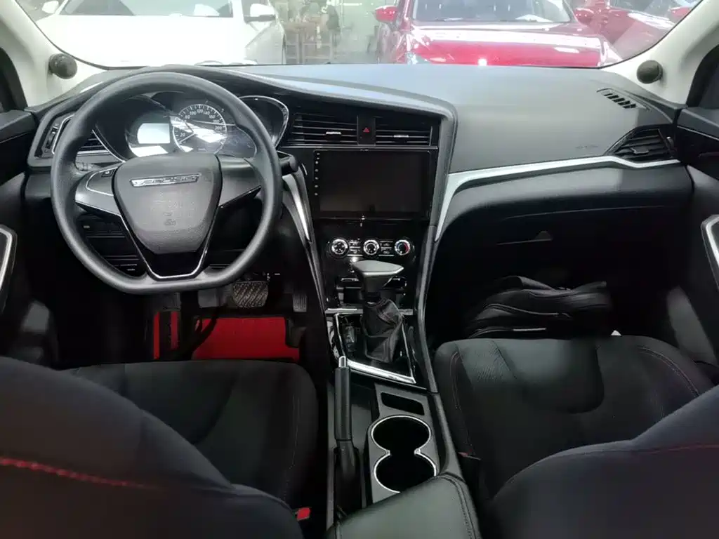 Venucia D60 2019 2019 100K Glory 1.6L XE CVT Chen Xiang Edition China VI