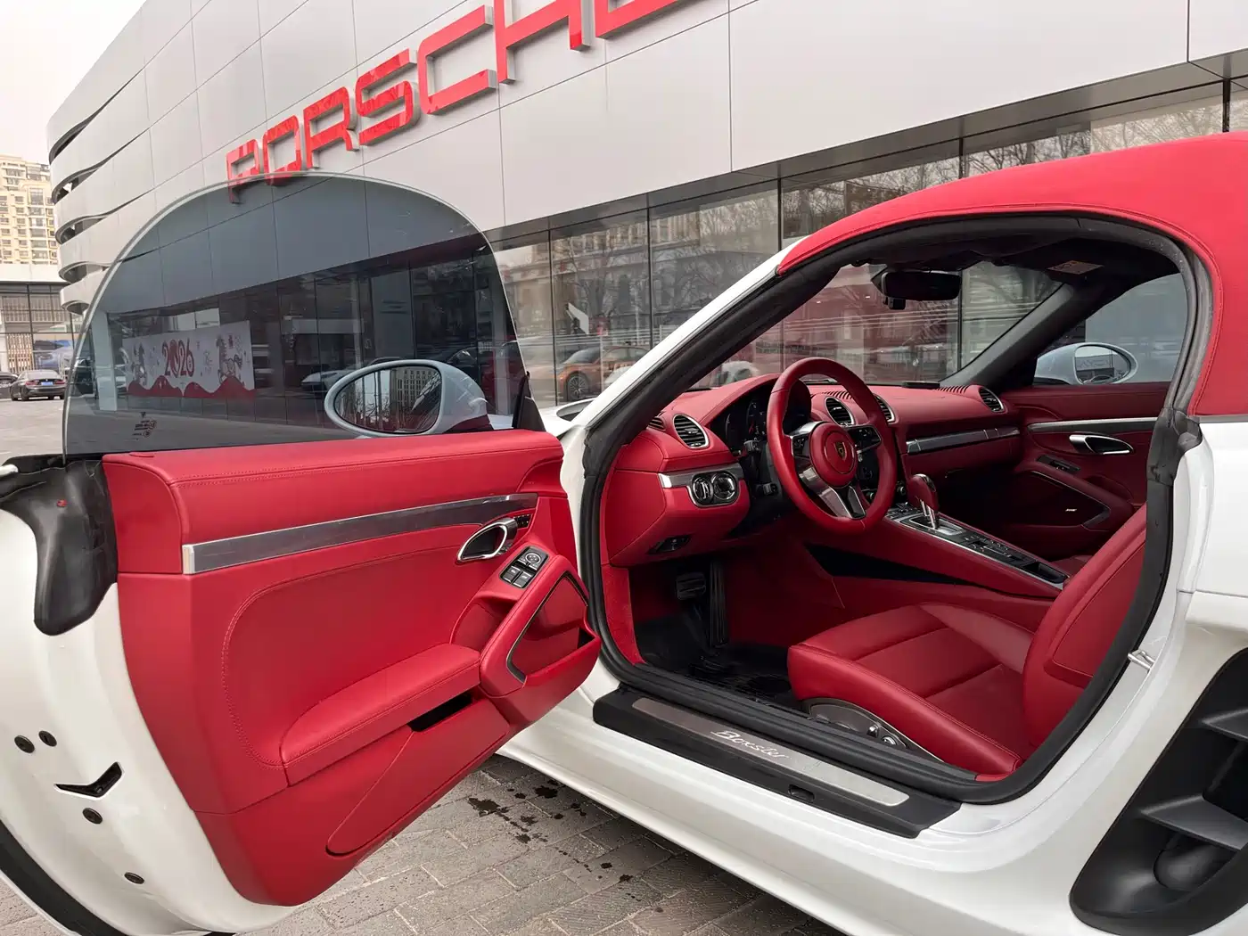 PORSCHE 718