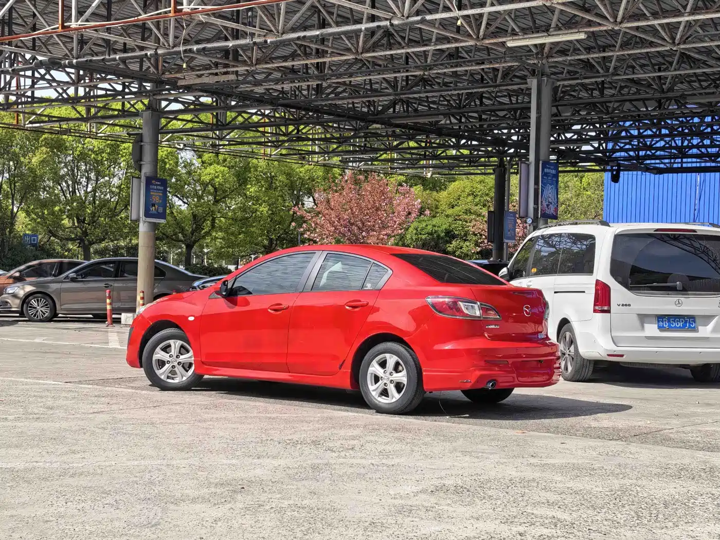 Mazda Mazda3 Axela 2012 2011 Sedan 1.6L Automatic Comfort