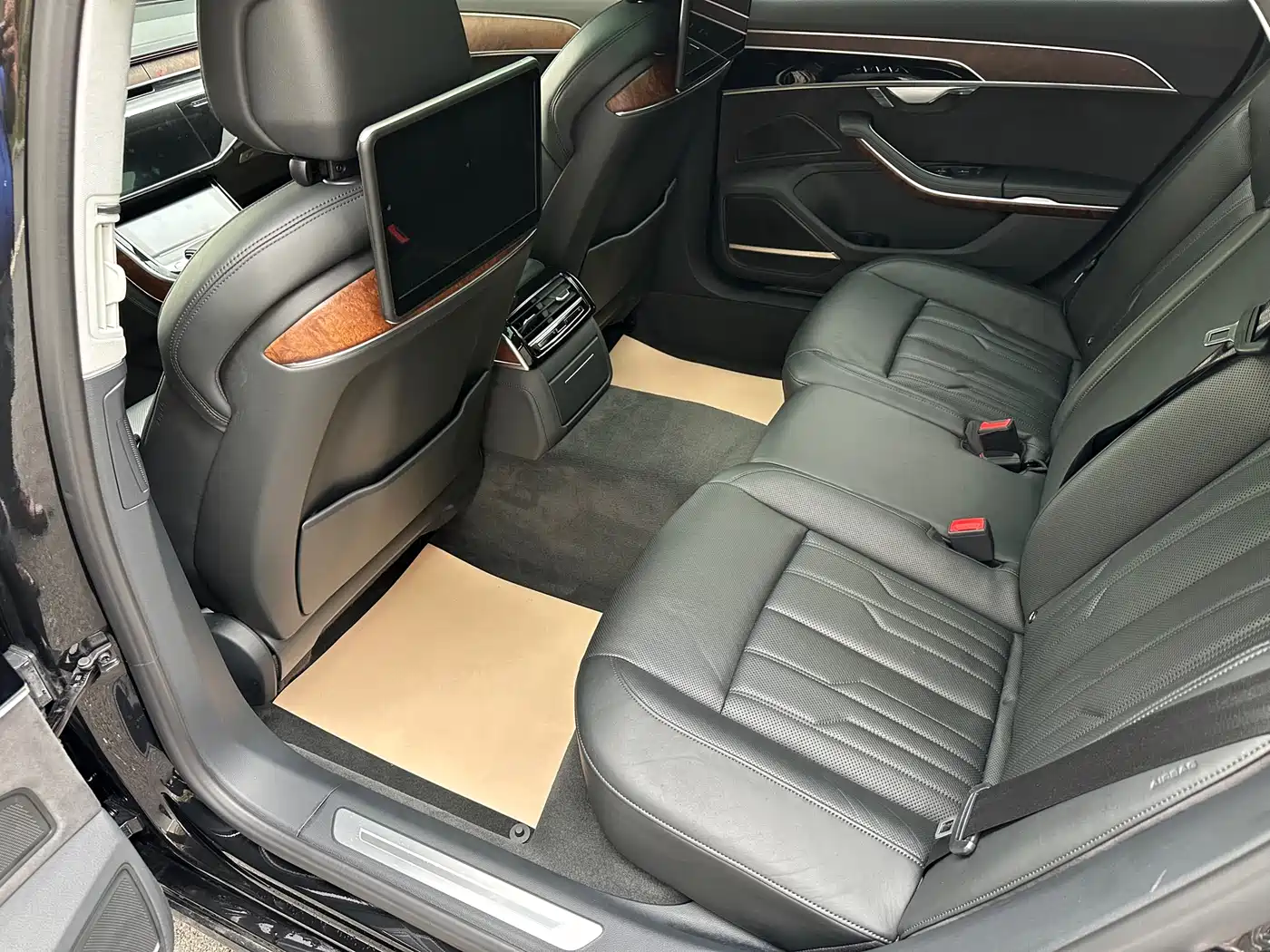 Audi A8 2019 Plus A8L 50 TFSI quattro Luxury фото 14