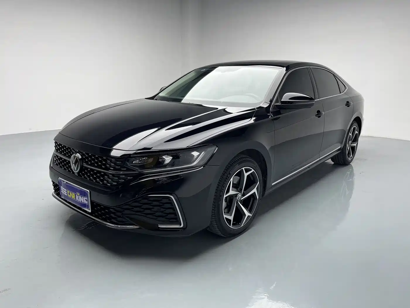 Volkswagen Passat 2024 Model 380TSI Starlight Elite