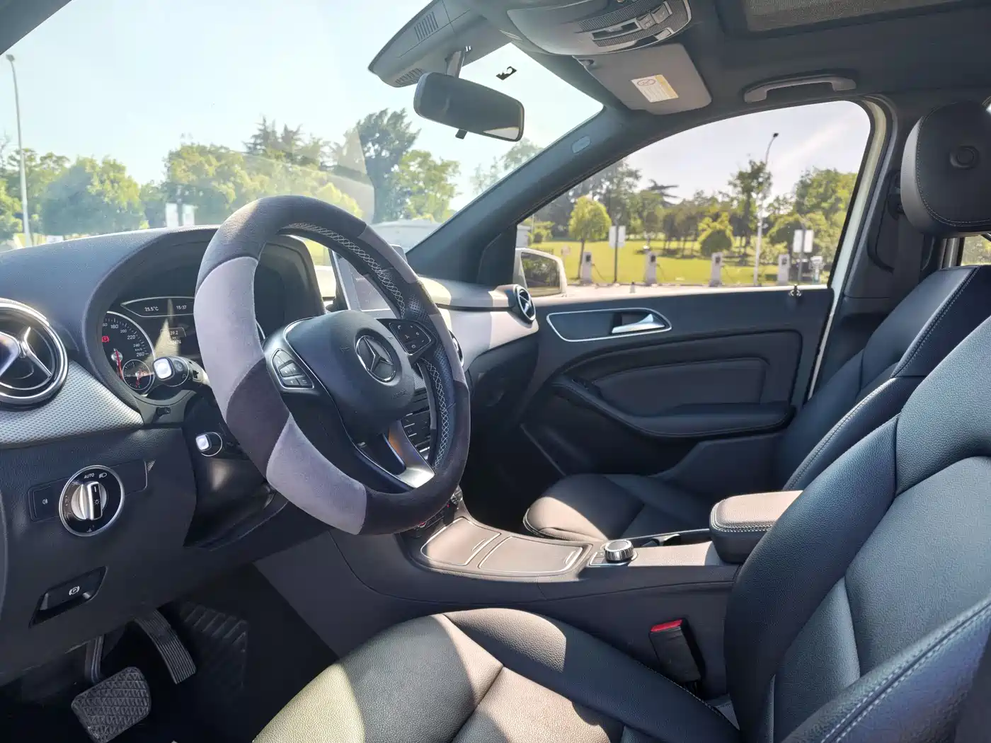 Mercedes-Benz B-Class 2015 B 200 Style фото 11