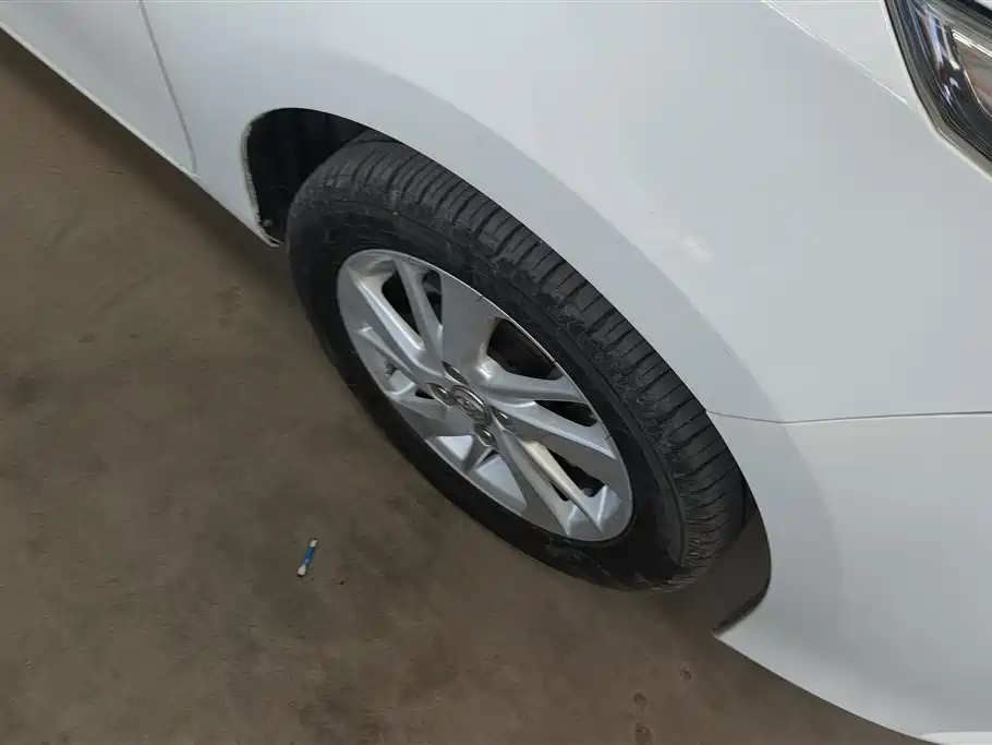 Toyota YARiS L Zhi Xiang 2017 1.5E CVT Charming Edition фото 6