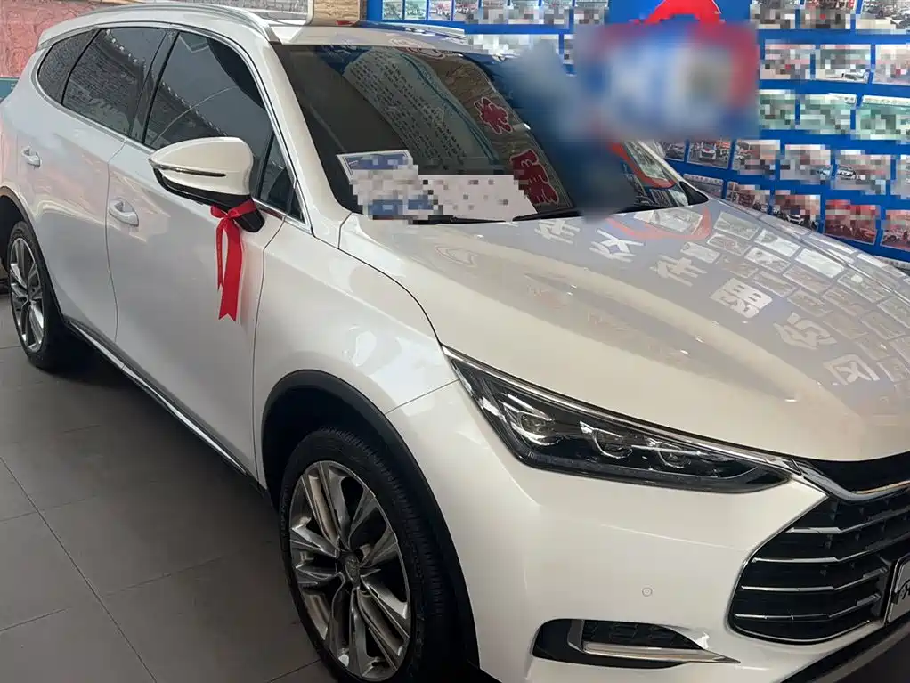 BYD TANG