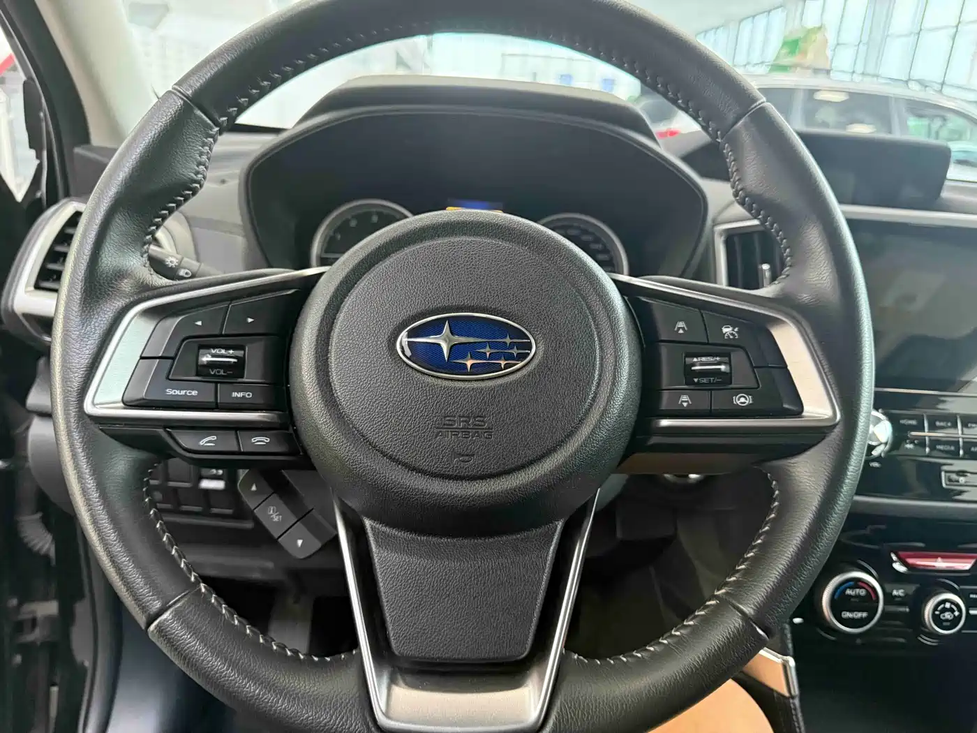 Subaru Forester 2025 2024 2.0i AWD Luxury Edition with EyeSight