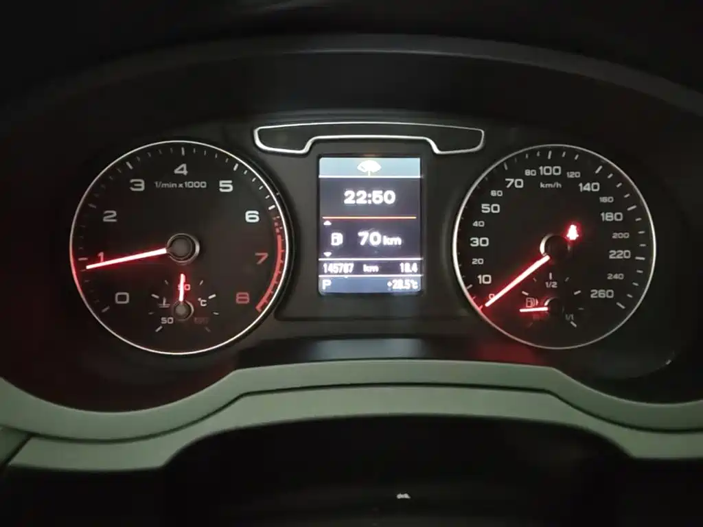 Audi Q3 2014 2013 35 TFSI quattro Technology