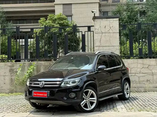 Volkswagen Tiguan 2012 2.0TSI Luxury Edition