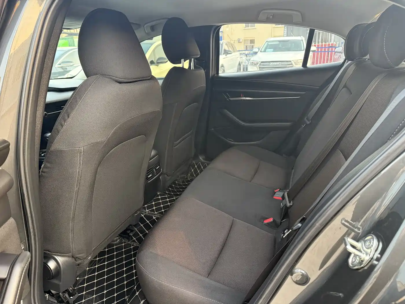 MAZDA 3 ANGKESAILA