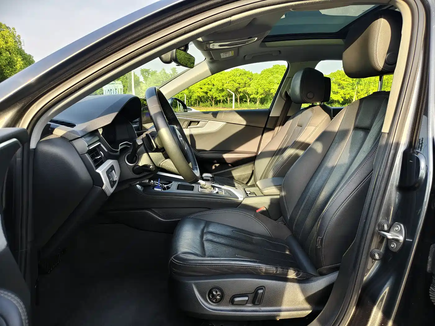 Audi A4L 2020 40 TFSI Fashion Elegance фото 13