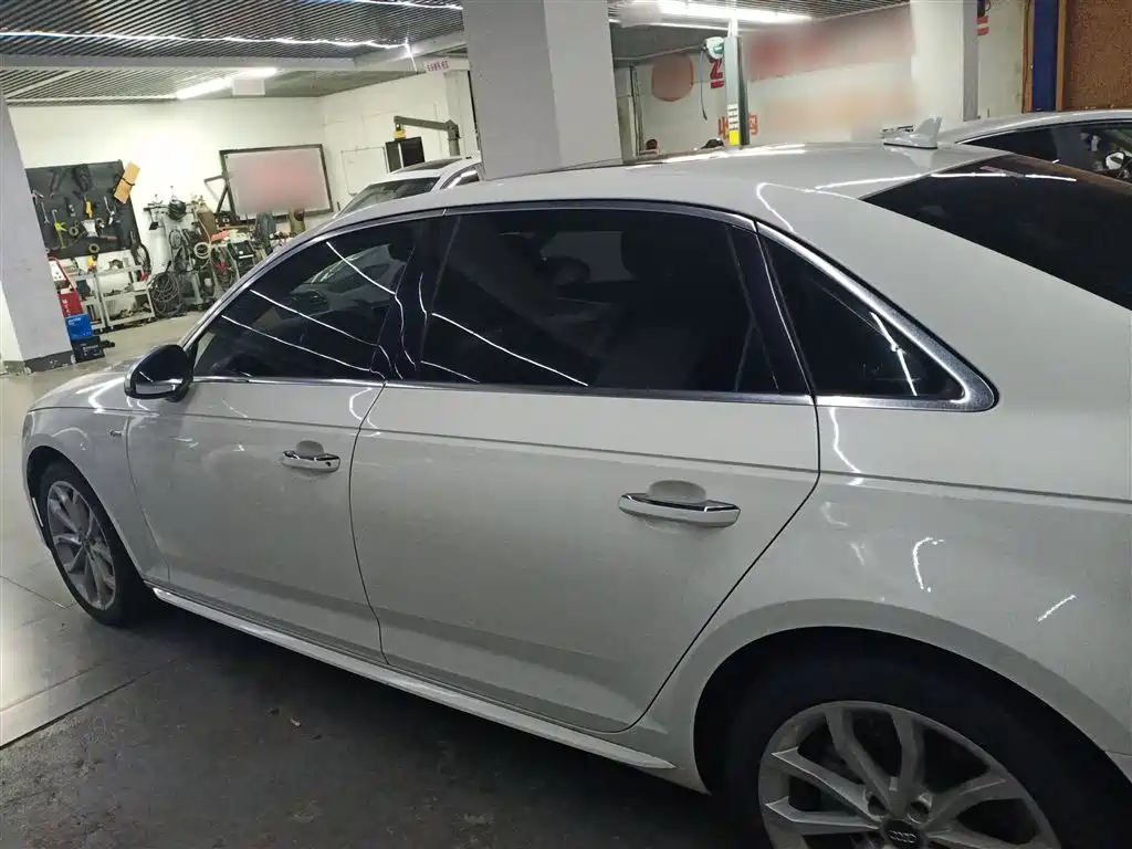 Audi A4L 2019 40 TFSI Fashion (China VI) фото 21