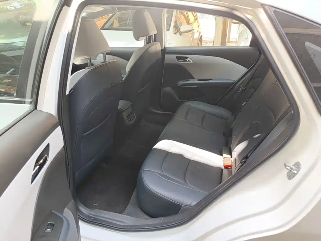 Chevrolet Monza 2025 2024 1.5L Dual-Clutch Delight Edition