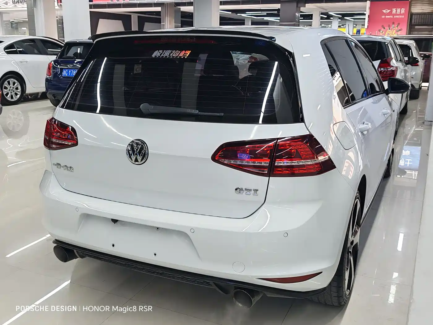 Volkswagen Golf GTI 2016 2.0TSI GTI фото 9