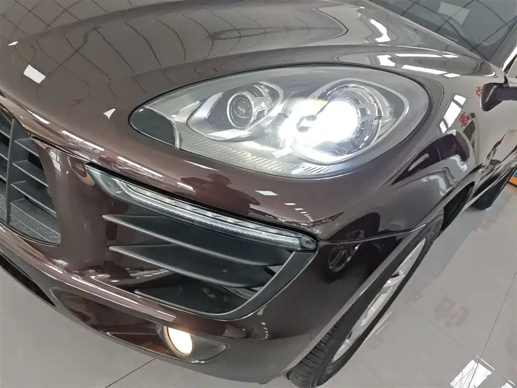 Porsche Macan 2017 Macan 2.0T фото 24