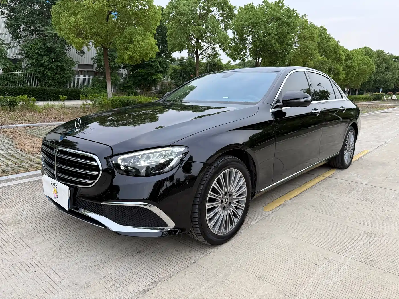Mercedes-Benz E-Class 2023 E 300 L Luxury