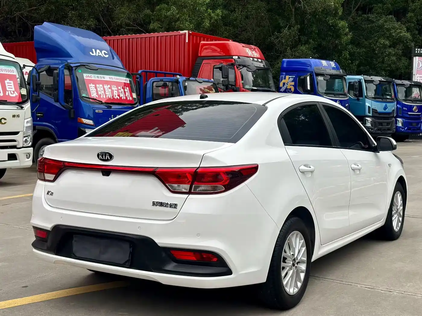 Kia K2 2018 2017 Sedan 1.4L AT GLS