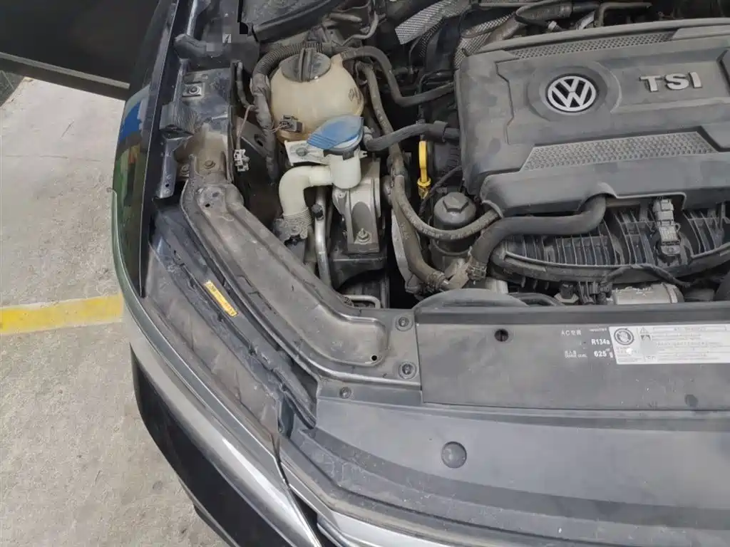 Volkswagen Passat 2017 330TSI DSG Prestige фото 21