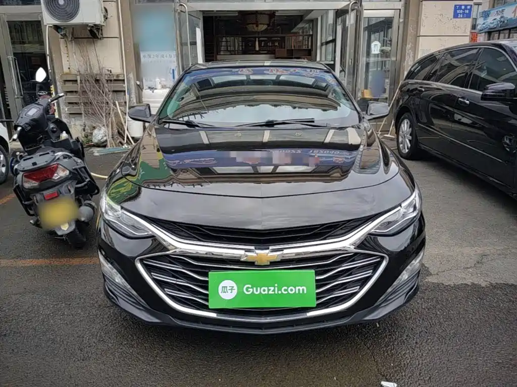 Фото 3 - Chevrolet Malibu XL