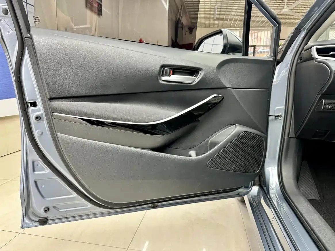 Toyota Corolla 2023 1.8L Smart Hybrid Dual Engine Pioneer Edition фото 22
