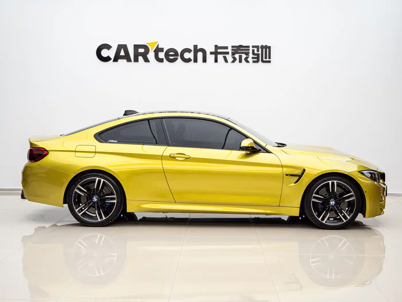 BMW M4 2017 2014 M4 Coupe