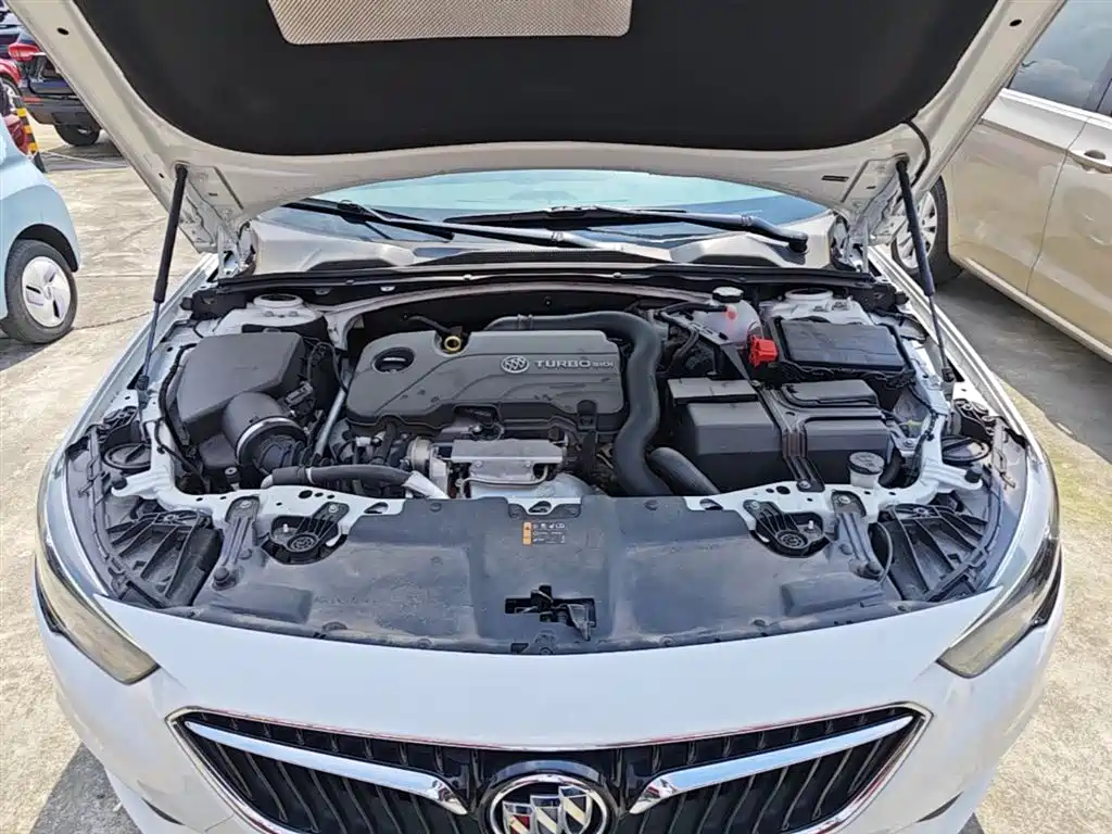 Buick Regal 2019 20T Elite China VI фото 20