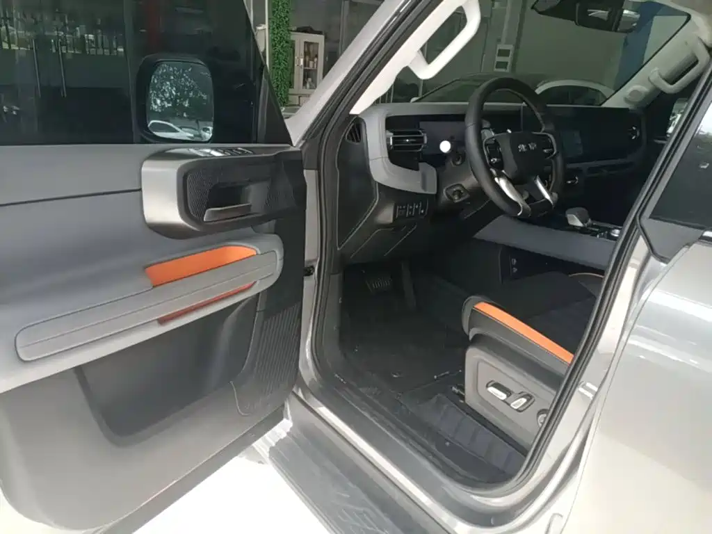 BAIC ORV Beijing Off-Road BJ40 Range Extender 2025 2025 Standard Edition