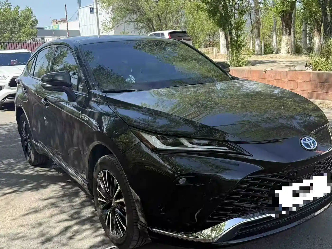 Toyota Venza 2023 2.5L Smart Hybrid AWD Ultimate фото 2