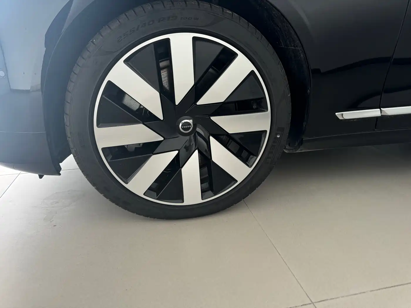 VOLVO S90 PLUG IN HYBRID