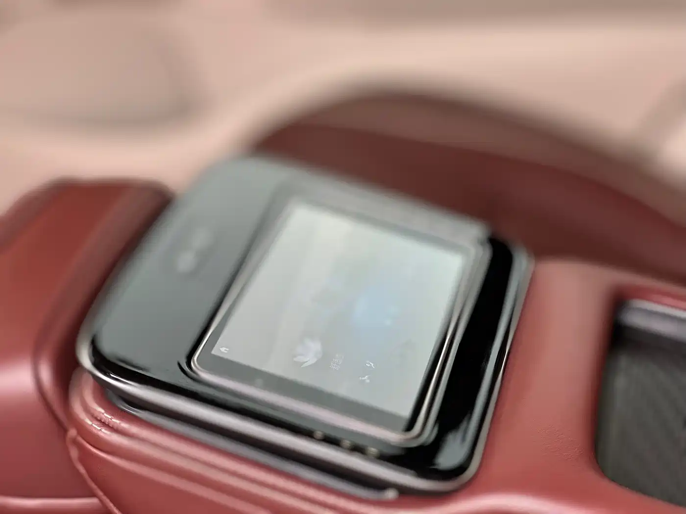 MERCEDES-BENZ MAYBACH GLS