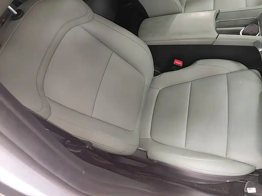 Roewe D6 2025 2025 450km Premium Edition