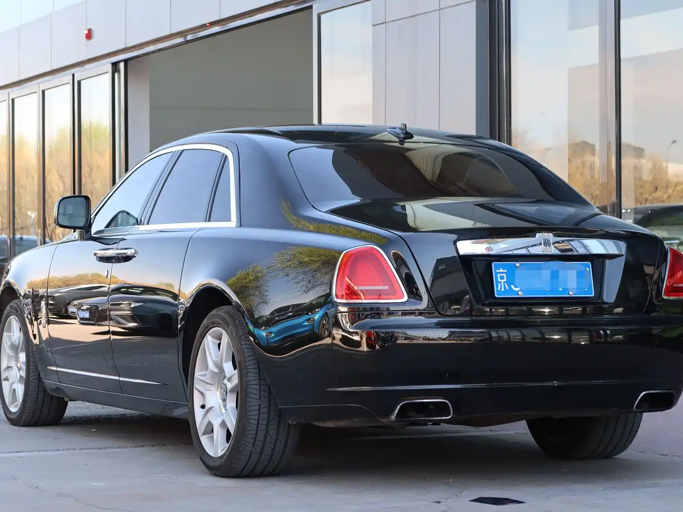 Rolls-Royce Ghost 2011 2010 Model 6.6T Standard