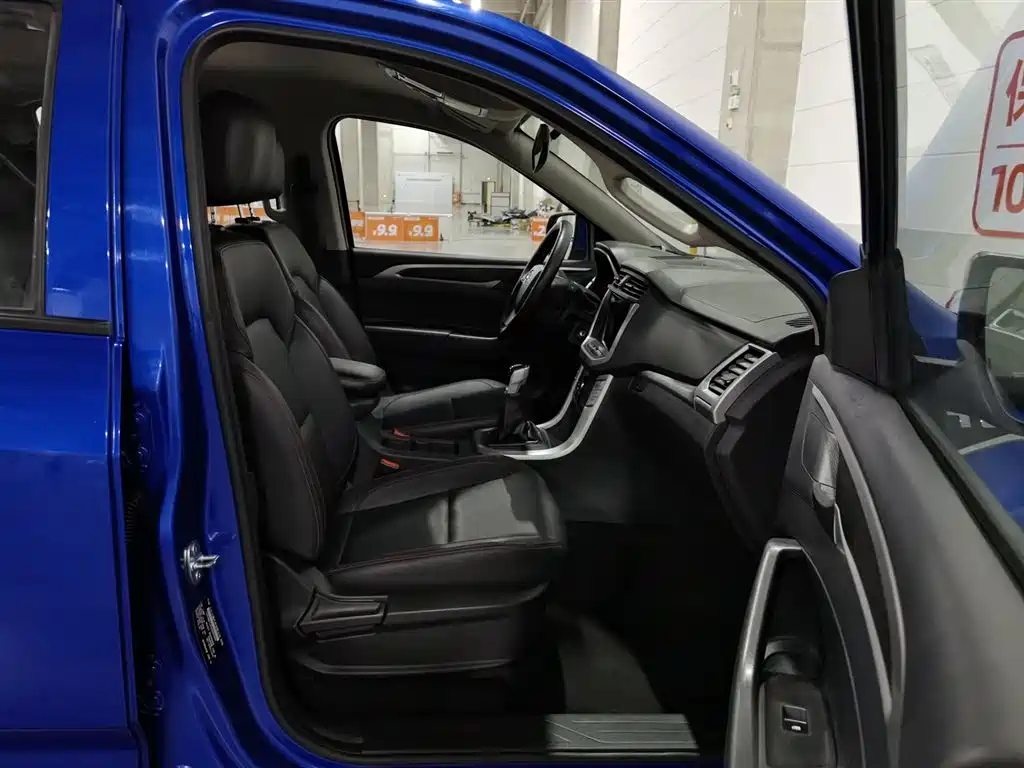 SAIC Maxus Maxus T60 2017 2.0T Gasoline Manual 2WD High Chassis Elite Standard Cab фото 23
