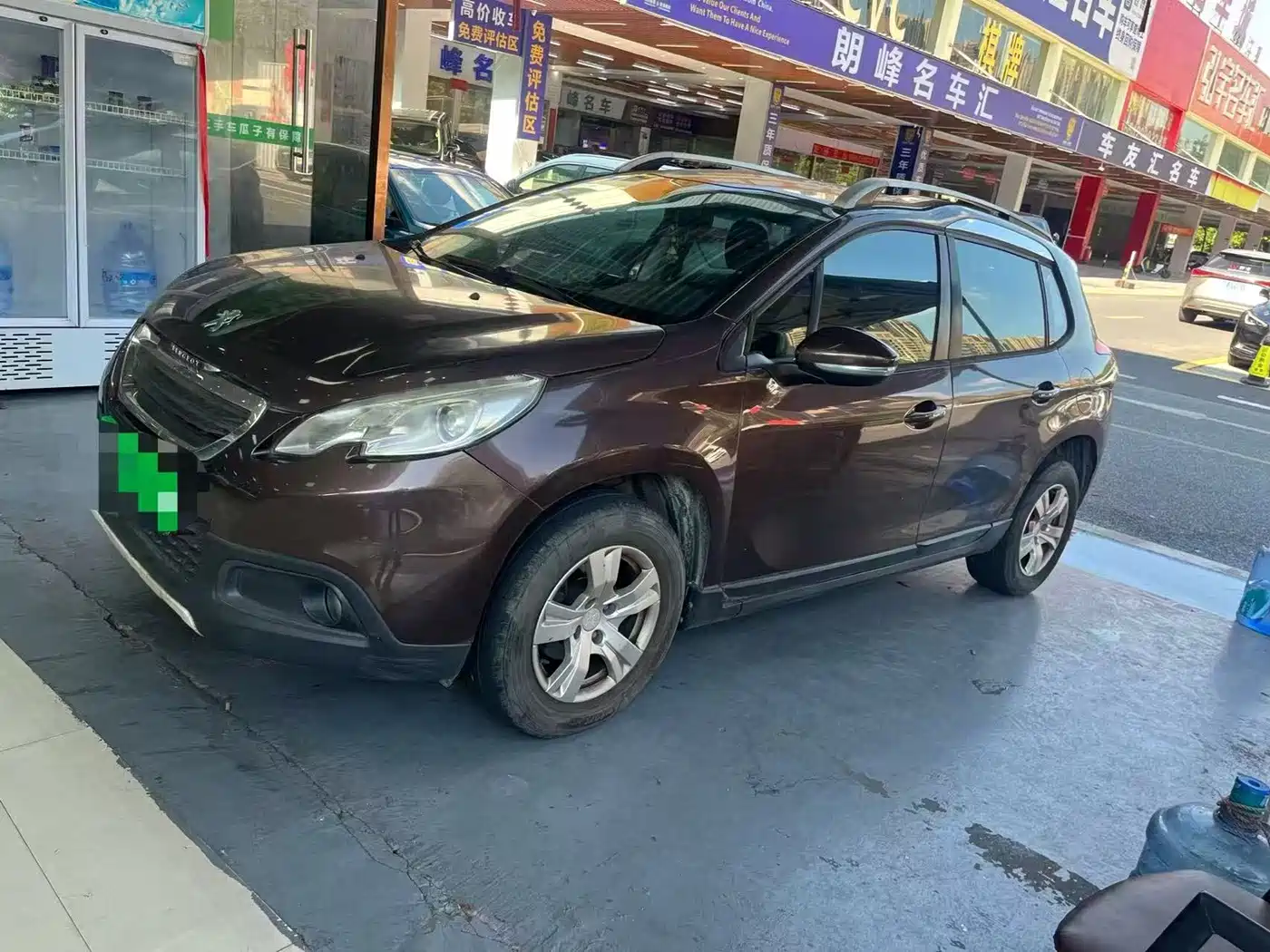 Фото 1 - Peugeot 2008