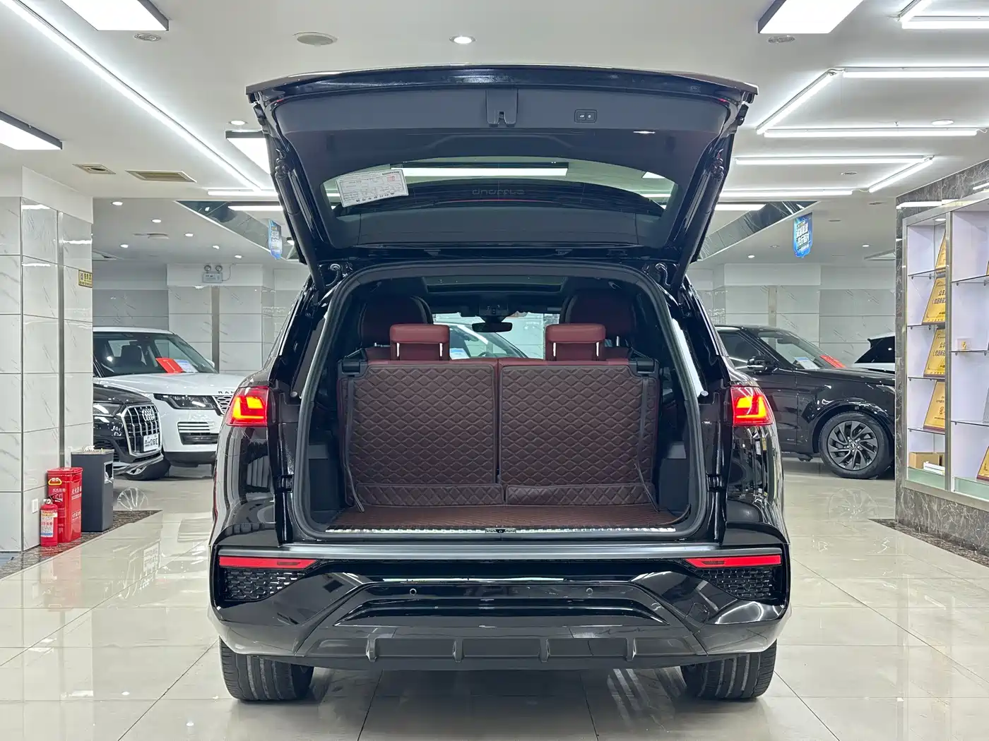 Audi Q6 2024 2024 45 TFSI quattro Black Warrior Edition 6-seater