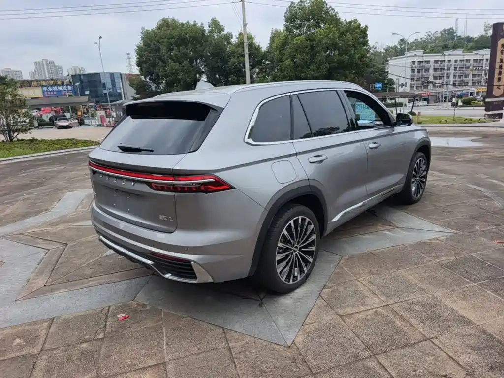 Фото 7 - Geely Monjaro