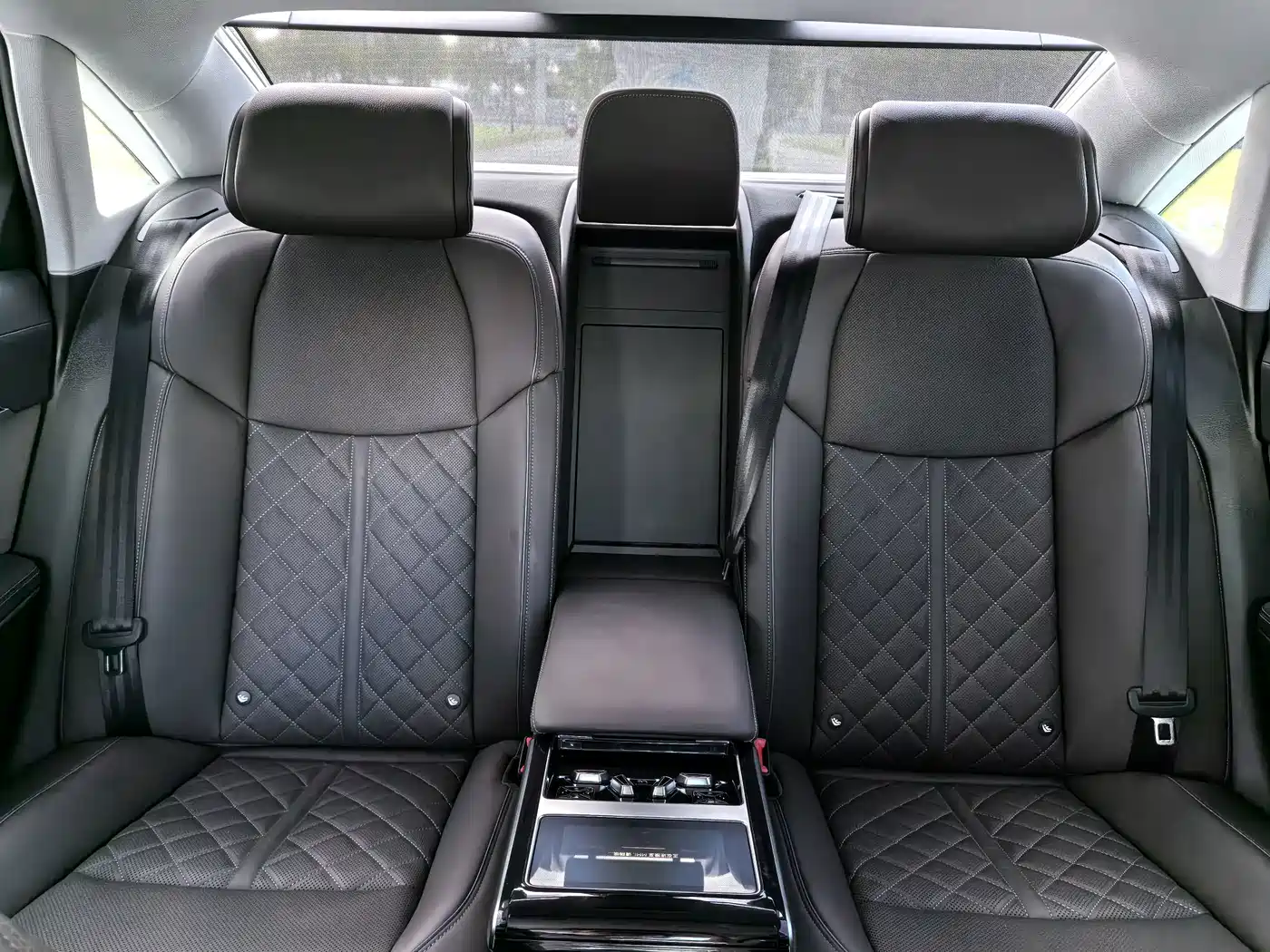 Audi A8 2024 2023 A8L 50 TFSI quattro Exclusive