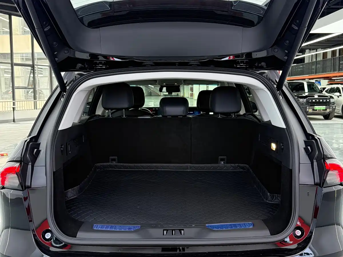 Lincoln Nautilus 2026 2026 2.0T 4WD Premium Edition