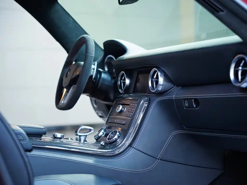 Mercedes-Benz SLS AMG 2012 2011 SLS AMG