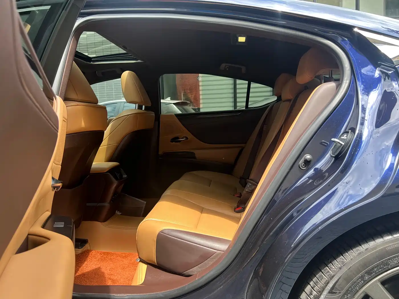 Lexus ES 2020 Model 260 Excellence Edition фото 17