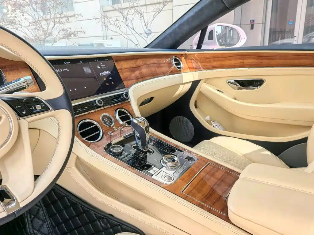 Bentley Continental 2022 2020 4.0T GT V8