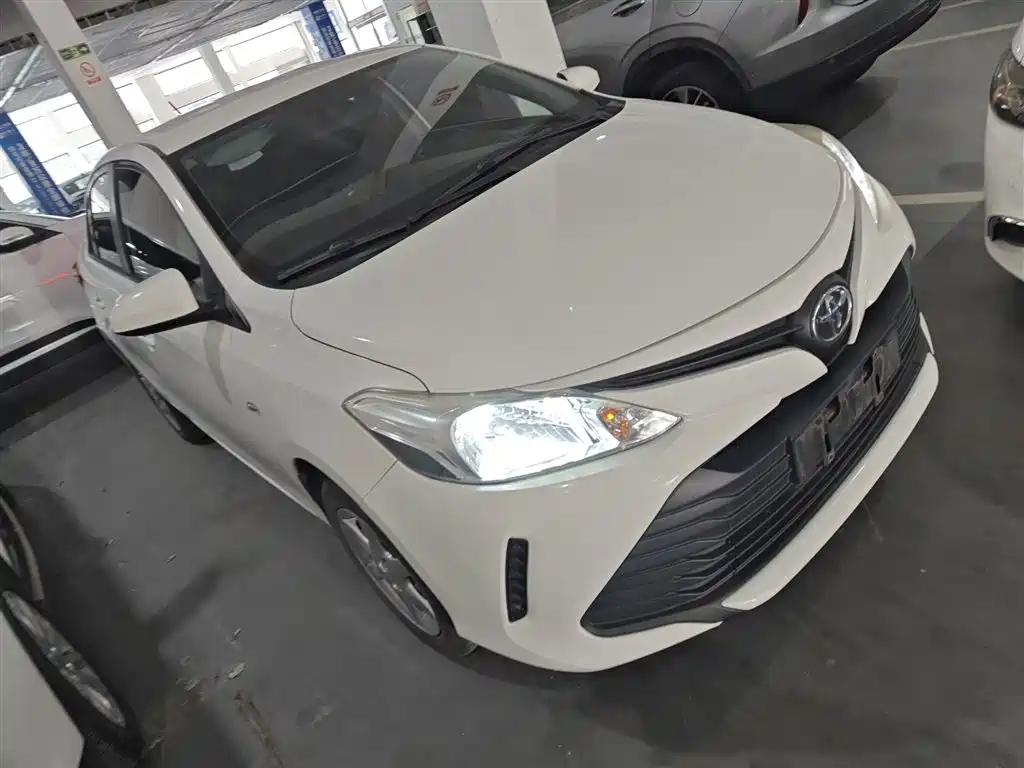 Toyota Vios 2017 1.5L CVT Pioneer фото 4